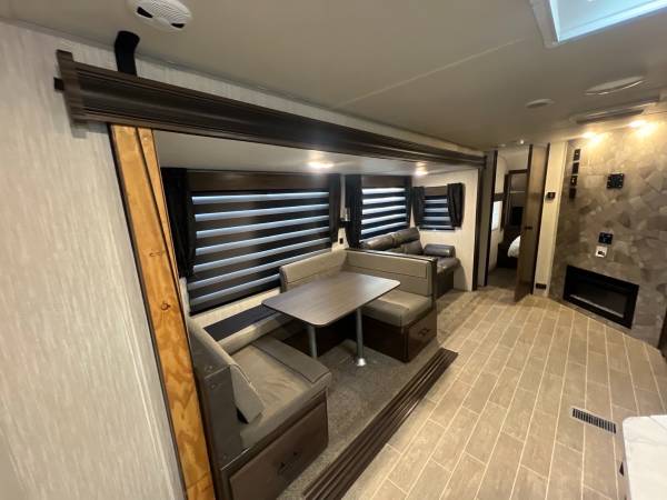 2020 Forest River Cherokee 264DBH - Image 8