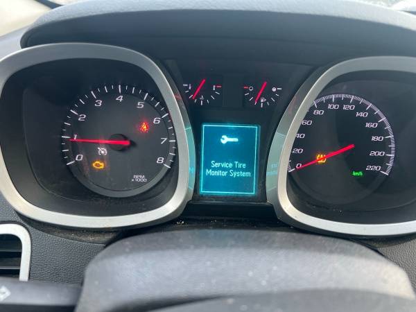 2015 Chevrolet Equinox LS 2WD - Image 9