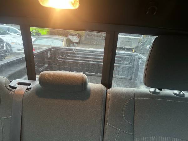 2022 RAM 1500 Classic SLT - Image 18