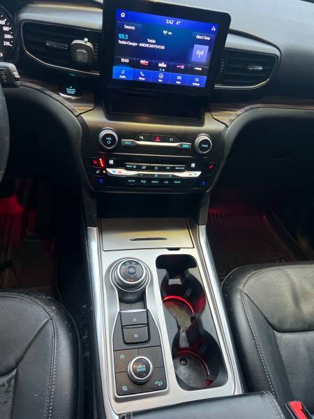 2020 Ford Explorer Limited 2.3L Turbo 4WD - Image 12