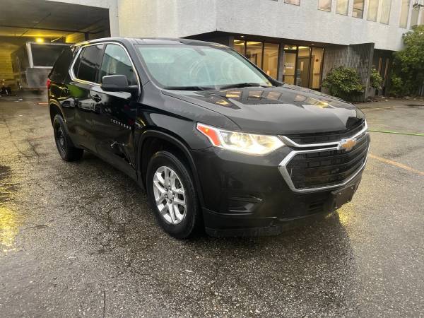 2021 Chevrolet Traverse LS - Image 9