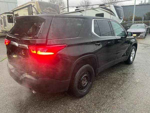 2021 Chevrolet Traverse LS - Image 7