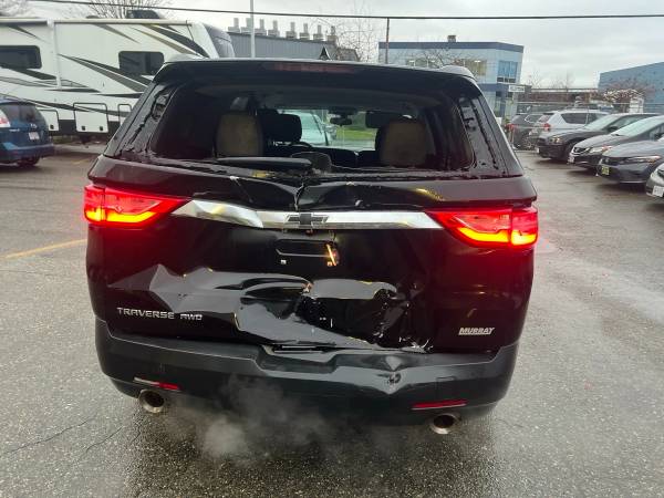 2021 Chevrolet Traverse LS - Image 5