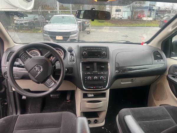 2014 Dodge Caravan SE - Image 10