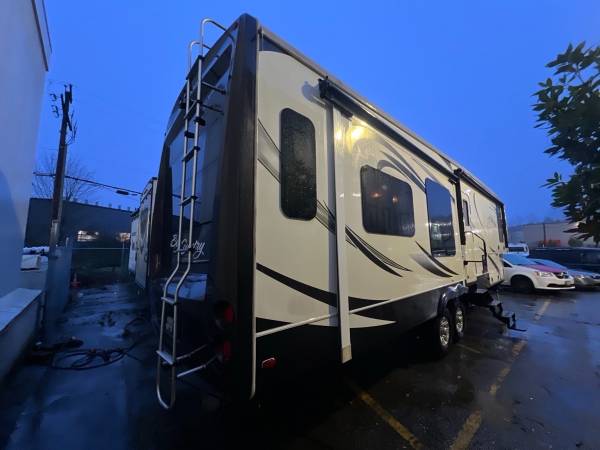 2015 Heartland Big Country 3450TS - Image 7