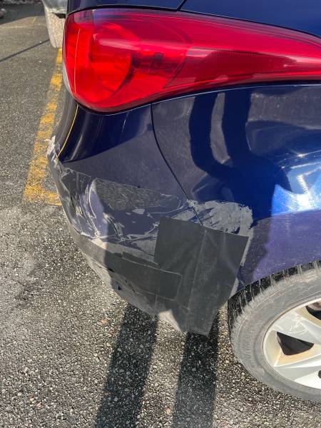 2013 Hyundai Elantra Limited - Image 21