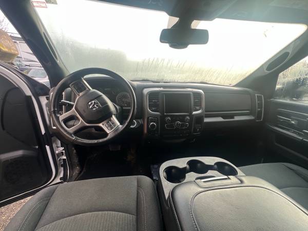 2021 Dodge RAM 1500 Classic Warlock - Image 10