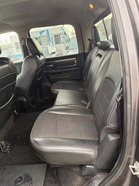 2015 Ram 1500 Sport Crew Cab SWB 4WD - Image 13