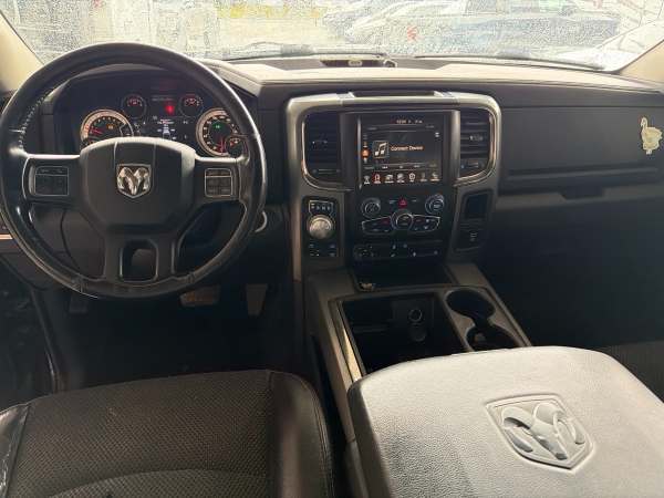 2015 Ram 1500 Sport Crew Cab SWB 4WD - Image 15