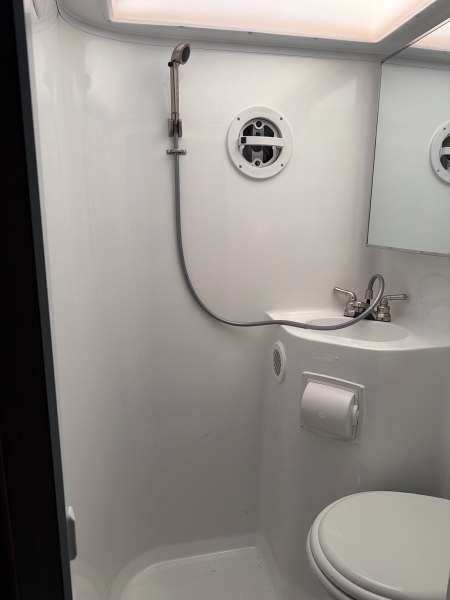 2024 Alp Adventure 19RD - Image 12