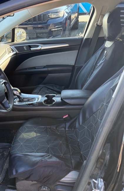 2016 Ford Fusion S - Image 16