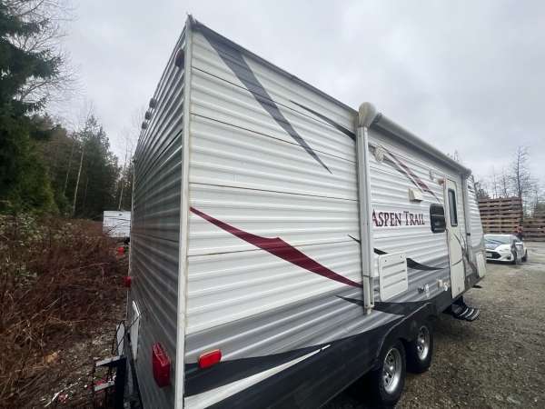 2013 Dutchmen Aspen Trail 2500BH - Image 8