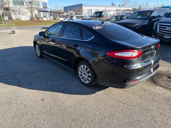 2016 Ford Fusion S - Image 6