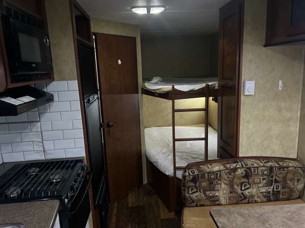 2013 Dutchmen Aspen Trail 2500BH - Image 14