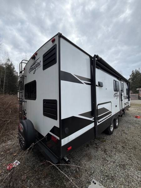 2019 Grand Design Imagine 2670MK - Image 3