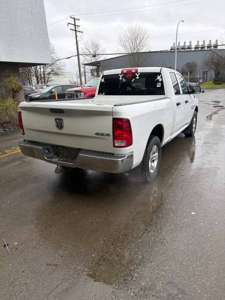 2017 Dodge RAM 1500 Tradesman 4WD - Image 6