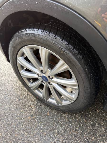 2018 Ford Escape Titanium 4WD - Image 15