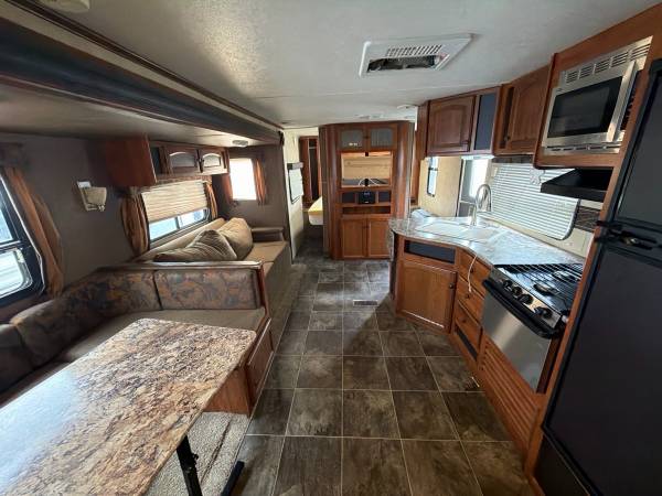 2014 Keystone Hideout 28BHSWE - Image 10