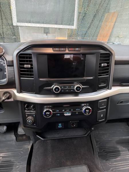 2021 Ford F-150 XL Supercrew 4WD - Image 9