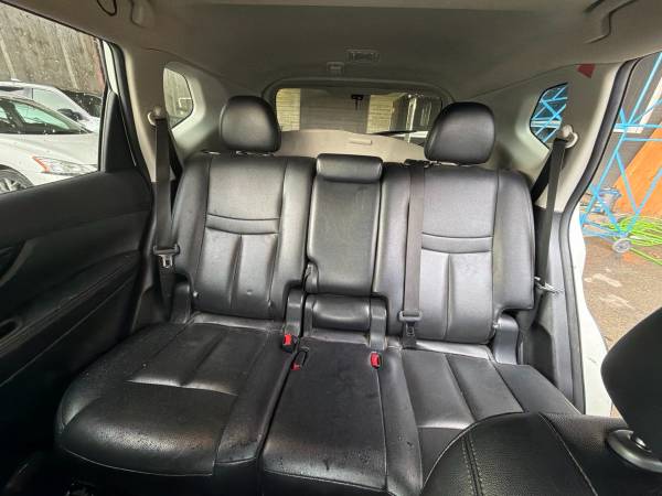 2017 Nissan Rogue SL AWD - Image 14