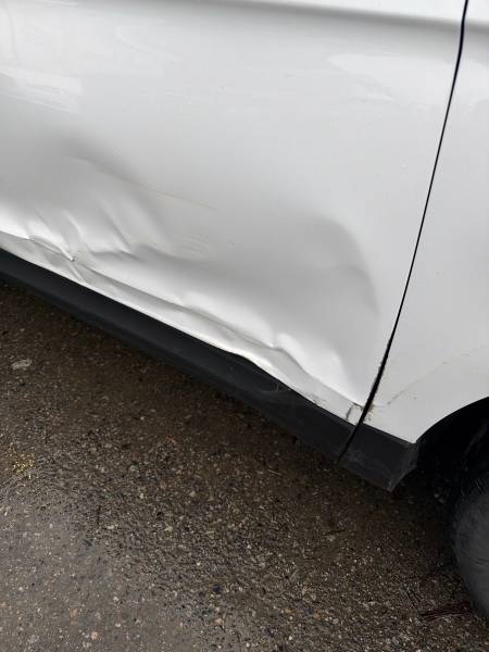 2022 Ford Edge SEL AWD - Image 16