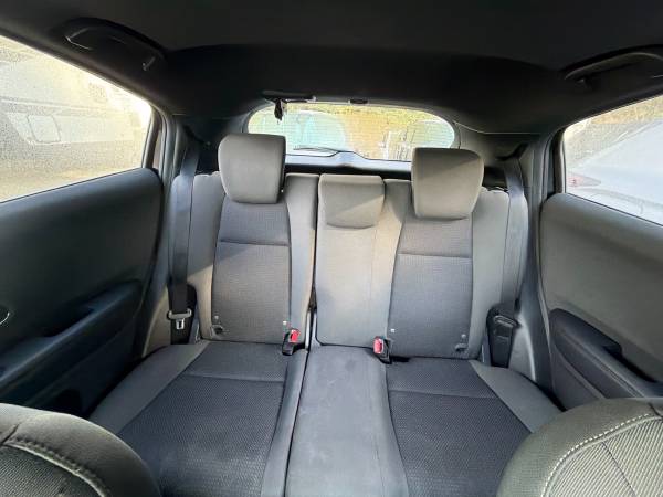 2022 Honda HR-V Sport 4D Utility - Image 13