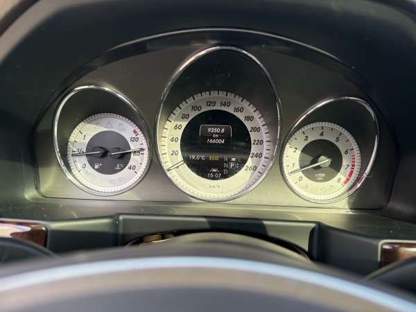 2013 Mercedes GLK 350 4MATIC - Image 14