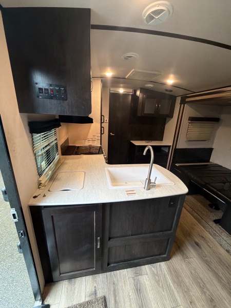 2019 Forest River Surveyor 200MBLE - Image 13