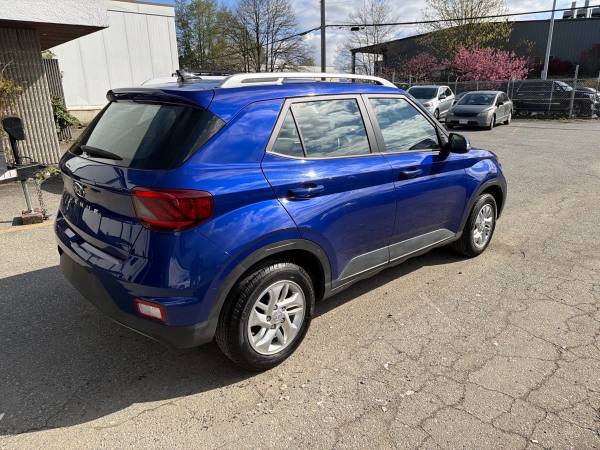 2021 Hyundai Venue Sport SEL 4D - Image 6
