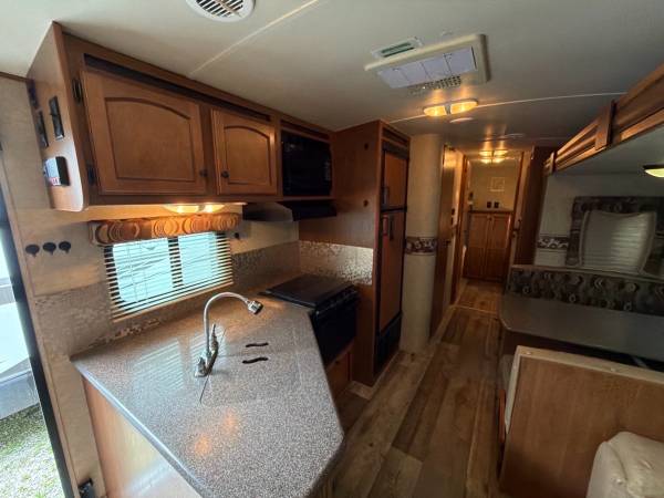 2012 Crossroad Sunset Trail ST29 - Image 15