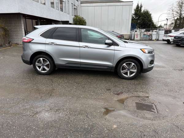 2022 Ford Edge SEL AWD - Image 7