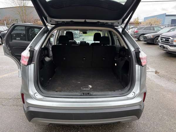 2022 Ford Edge SEL AWD - Image 15