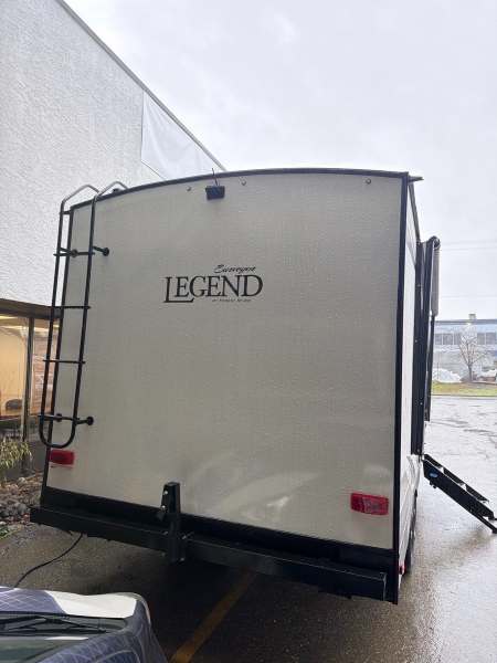 2019 Forest River Surveyor 200MBLE - Image 6