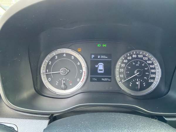 2021 Hyundai Venue SEL Sport Utility 4D - Image 21