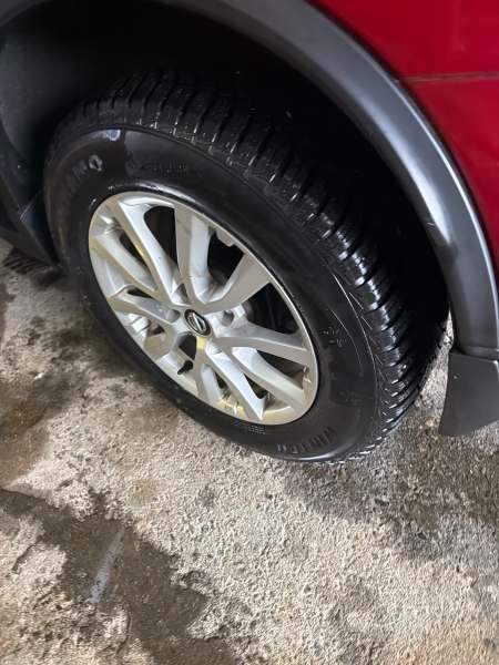 2019 Nissan Rogue S AWD - Image 20