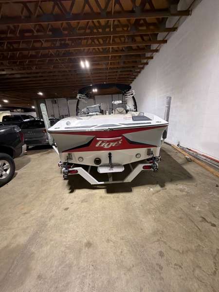 2013 TIGE RZ4 - Image 8