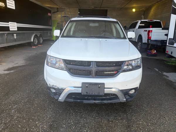 2016 Dodge Journey Crossroad AWD - Image 9