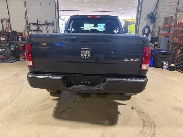 2021 Dodge RAM 1500 Classic Express - Image 5