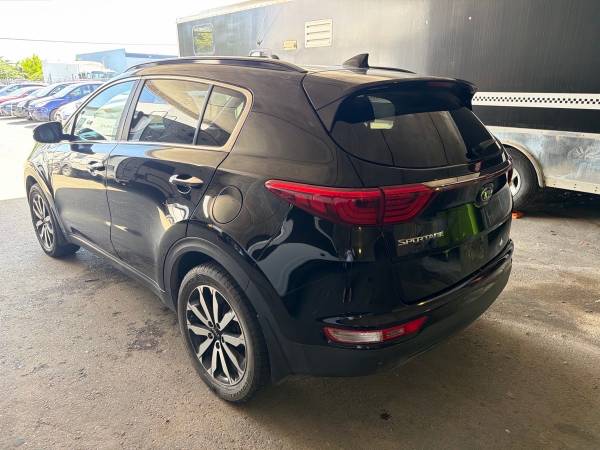 2019 Kia Sportage EX AWD - Image 4