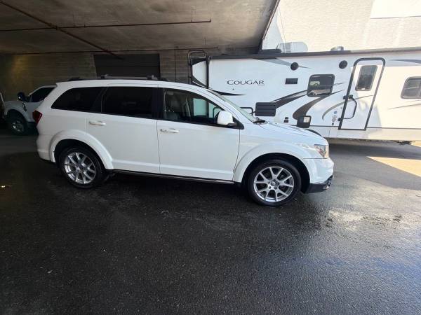 2016 Dodge Journey Crossroad AWD - Image 7
