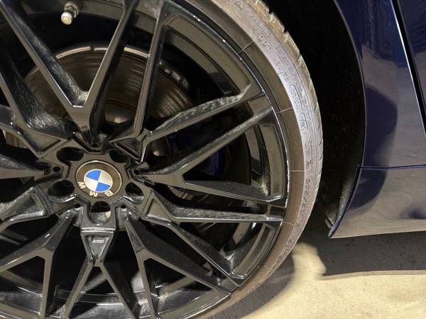2019 BMW 540i xDrive - Image 16