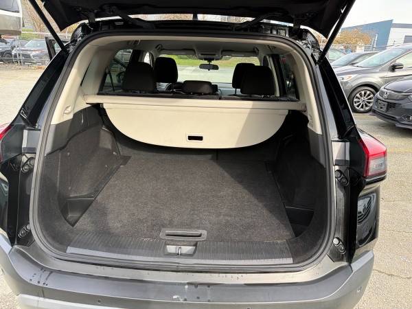 2022 Nissan Rogue Sport Utility AWD - Image 18