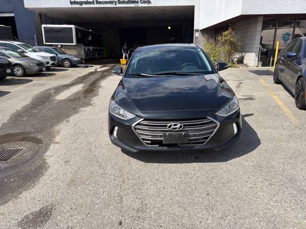 2017 Hyundai Elantra SE Limited 4D - Image 9