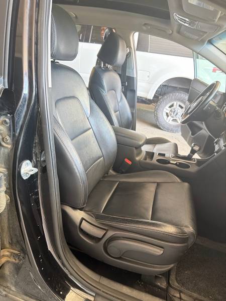2019 Kia Sportage EX AWD - Image 14