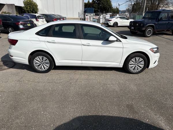 2019 Volkswagen Jetta Comfortline 4D Sedan 1.4 TSI - Image 7