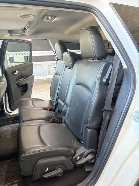2016 Dodge Journey Crossroad AWD - Image 16