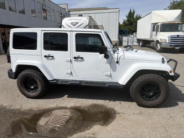 2018 Jeep Wrangler Unlimited Sahara - Image 7