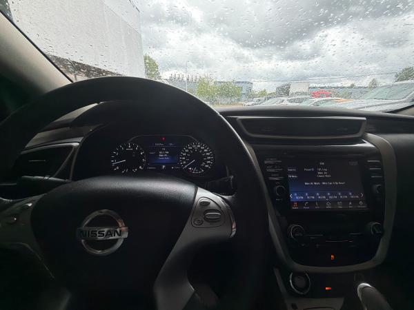 2016 Nissan Murano - Image 11