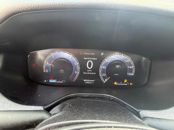 2022 Jeep Compass Latitude - Image 11