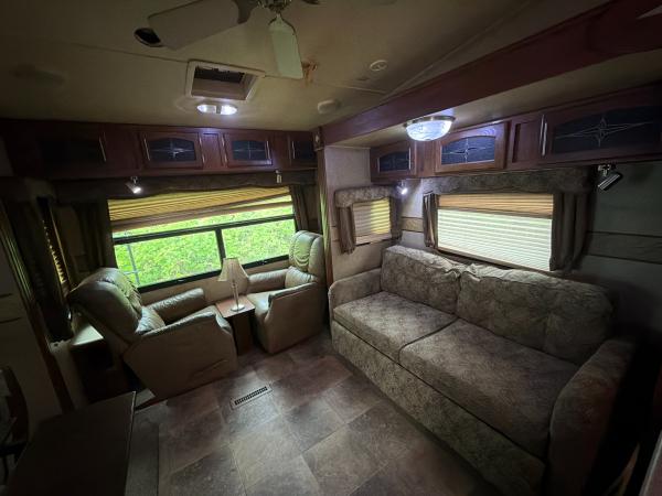 2012 Forest River Rockwood 8289WS - Image 8